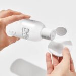 Refresh AHA BHA Vitamin C Daily Toner - Αναζωογονητική τονωτική λοσιόν με βιταμίνη C και οξέα