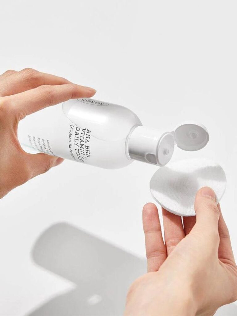 Refresh AHA BHA Vitamin C Daily Toner - Αναζωογονητική τονωτική λοσιόν με βιταμίνη C και οξέα